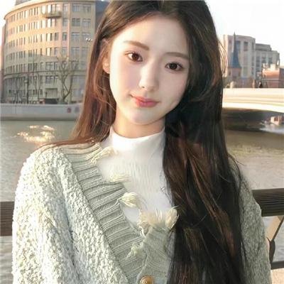 楼下的女人和楼上的男人
